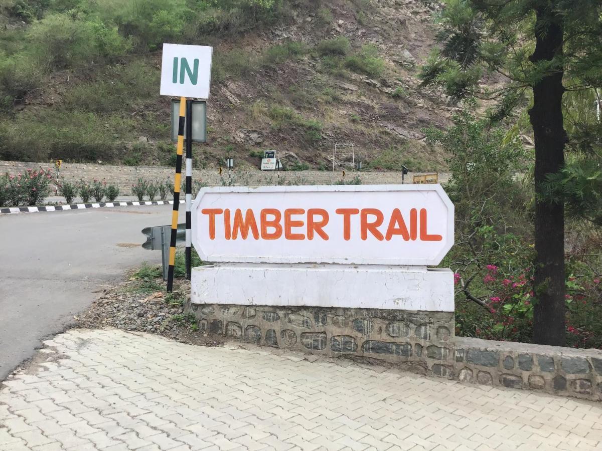 Timber Trail Base Resort - At The Foothills Of Adventure Parwanoo Eksteriør bilde